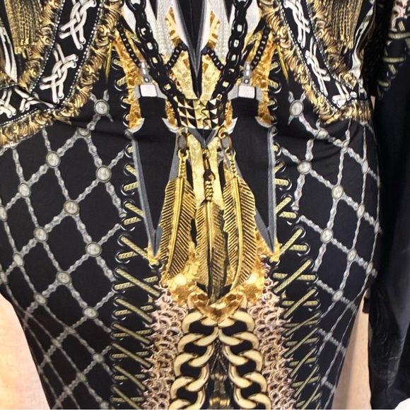 CAMILLA Long Split Front Twist Statement Dress
Ravin Raven LIKE NEW Sold Out XL - Picture 7 of 15